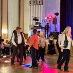 Line Dance Black Cats